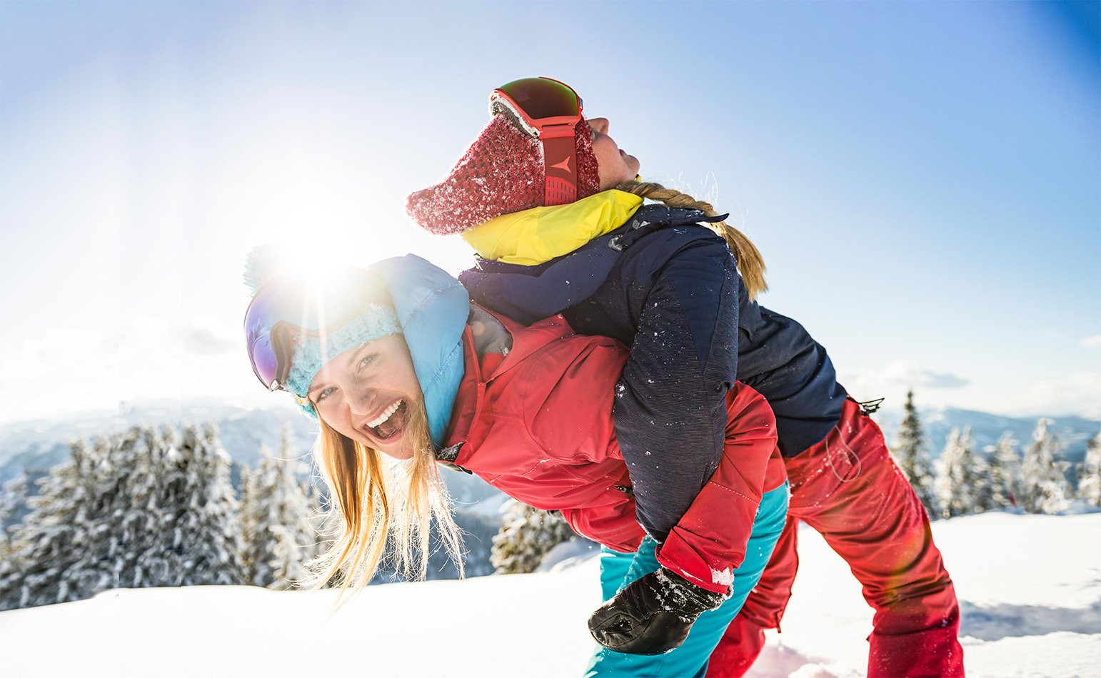 Crystls_Bring a Friend_gaudi-winter-flachau Hotel mit Frühstück Hotel Starjet Nähe Unterkunft 